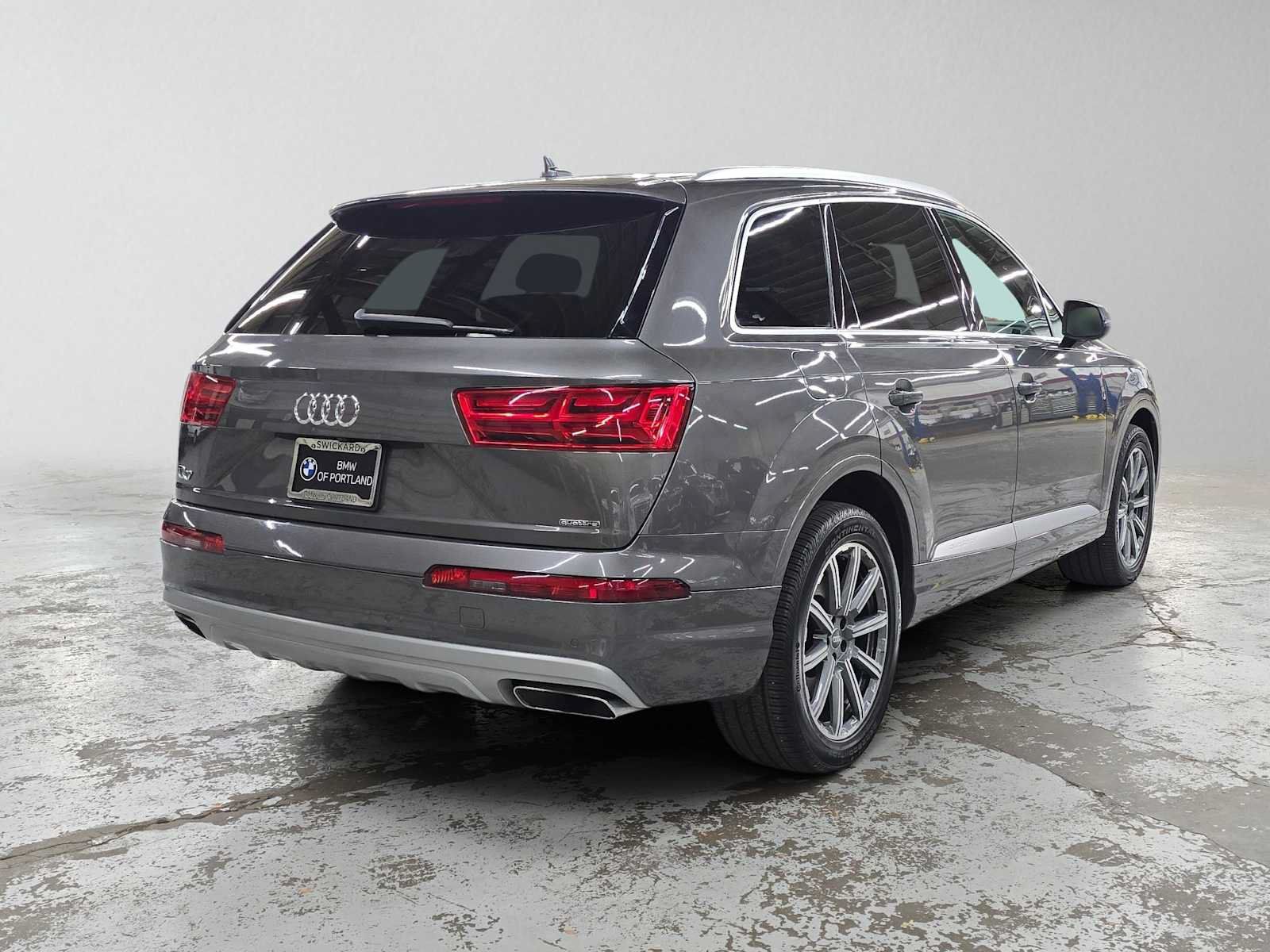 Used 2019 Audi Q7 2.0T Premium Plus w/ Premium Plus Package AWD/4WD image 3
