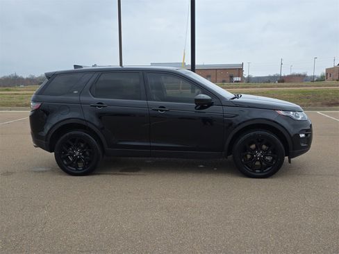 Used 2019 Land Rover Discovery Sport HSE image 9