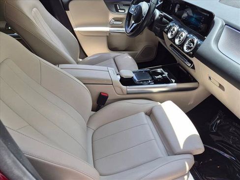 Certified 2022 Mercedes-Benz GLA 250 image 20