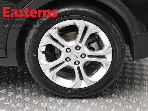 Used 2018 Chevrolet Bolt LT image 8