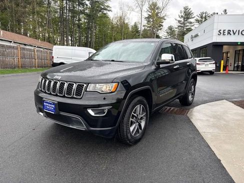 Used 2019 Jeep Grand Cherokee Limited AWD/4WD image 3