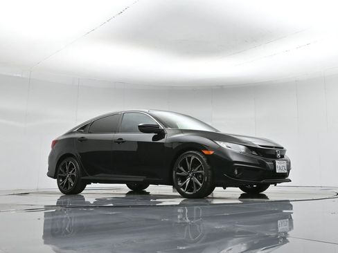 Used 2021 Honda Civic Sport image 3