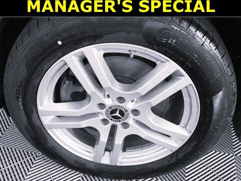 Certified 2023 Mercedes-Benz GLA 250 4MATIC w/ Premium Package image 7