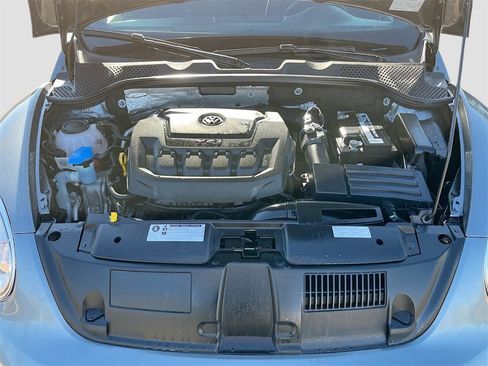 Used 2018 Volkswagen Beetle 2.0T Coast image 28