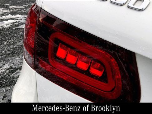 Certified 2021 Mercedes-Benz GLC 300 4MATIC image 30