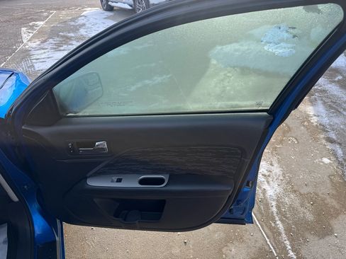 Used 2011 Ford Fusion SE w/ Sport Appearance Pkg image 15