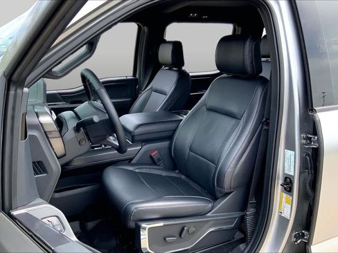Used 2024 Ford F150 Lariat w/ FX4 Off-Road Package AWD/4WD image 7