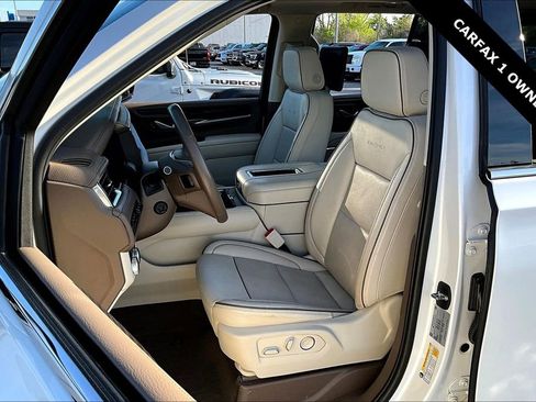 Used 2023 GMC Yukon Denali AWD/4WD image 20
