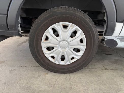 Used 2021 Ford Transit 250 Low Roof w/ Exterior Upgrade Package RWD image 18
