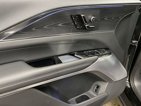 Used 2024 Cadillac Lyriq Luxury w/ LPO, Floor Liner Package AWD/4WD image 15