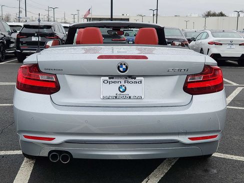 Used 2017 BMW 230i Convertible image 5