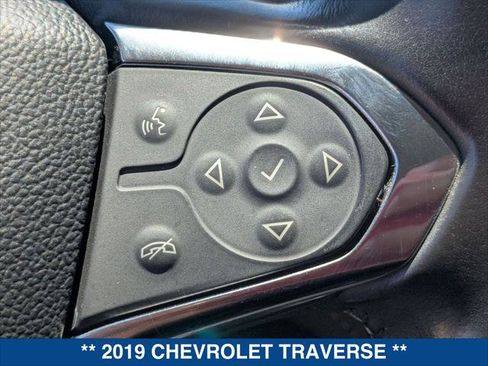Used 2019 Chevrolet Traverse LT w/ LPO, Cargo Package FWD image 15