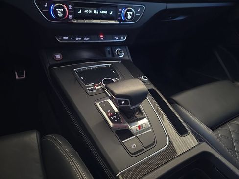 Used 2018 Audi SQ5 Prestige w/ Prestige Package AWD/4WD image 28