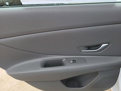 New 2026 Hyundai Elantra Sport FWD image 8