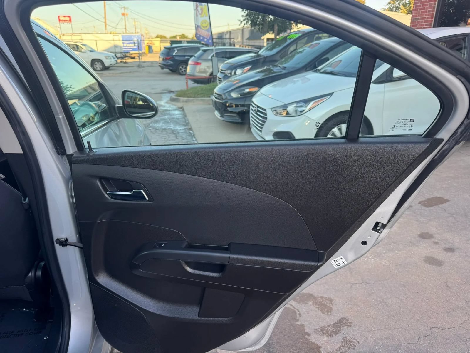 Used 2017 Chevrolet Sonic LT FWD image 13