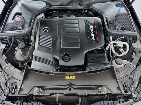 Used 2022 Mercedes-Benz AMG GT 43 image 11