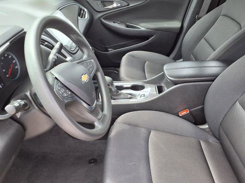 Used 2024 Chevrolet Malibu LT FWD image 17