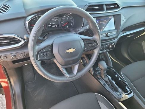 Used 2023 Chevrolet TrailBlazer LT image 9