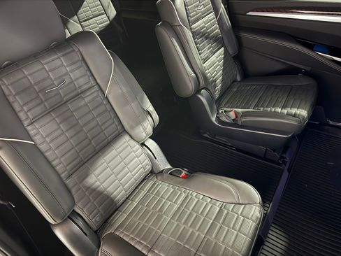 New 2025 Cadillac Escalade ESV Premium Luxury Platinum image 56