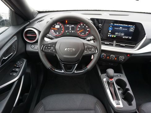 New 2026 Chevrolet Trax RS image 12