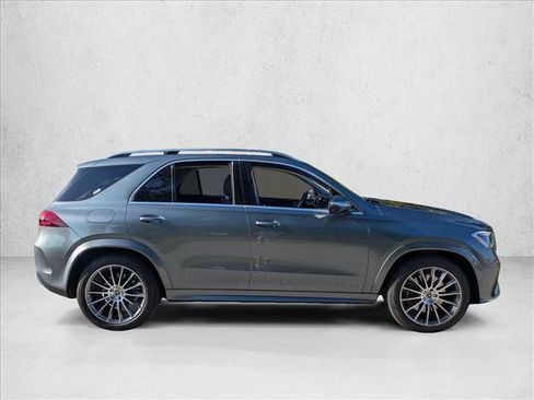 Used 2025 Mercedes-Benz GLE 350 4MATIC image 2