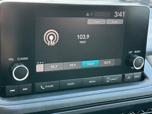 Used 2023 Honda Accord EX image 18