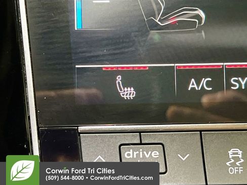 Used 2022 Audi Q7 2.0T Premium image 24