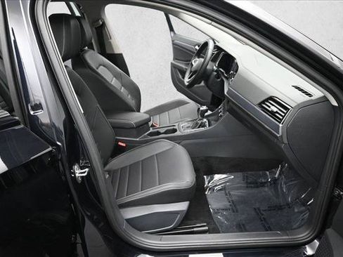 Used 2024 Volkswagen Jetta SE FWD image 28
