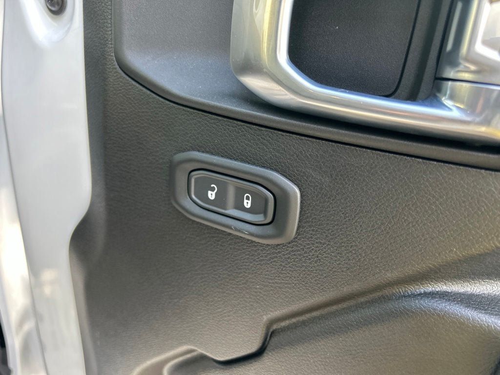 Used 2024 Jeep Gladiator Sport AWD/4WD image 22