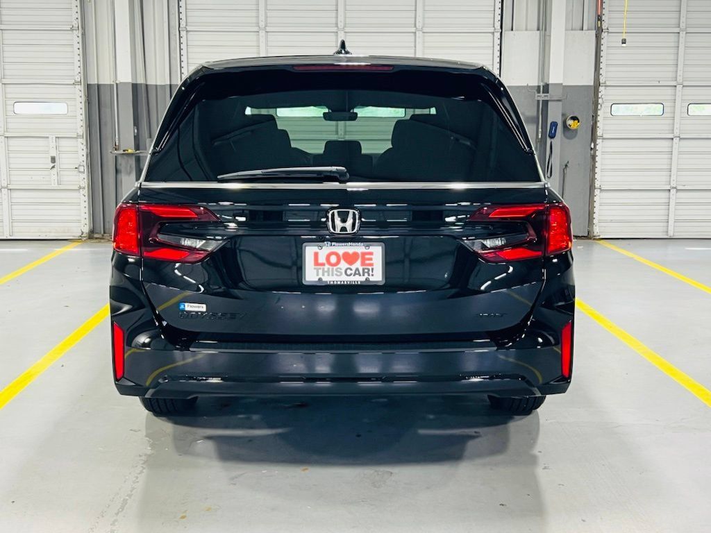 New 2026 Honda Odyssey Sport-L image 18