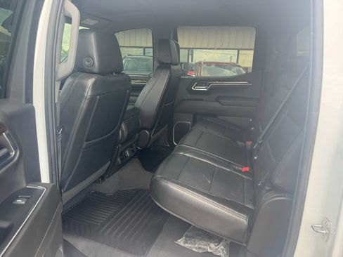 Used 2024 GMC Sierra 1500 SLE w/ Preferred Package AWD/4WD image 15