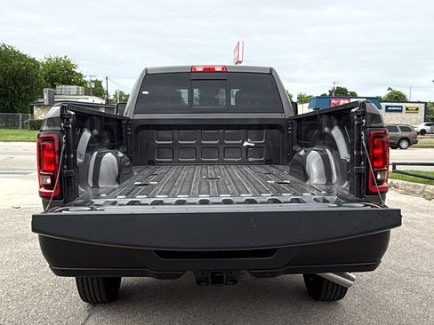 New 2026 RAM 2500 Tradesman AWD/4WD image 22