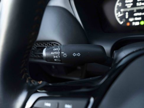 Used 2025 Honda HR-V Sport image 24