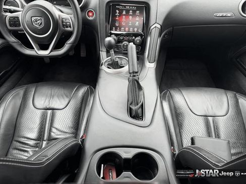 Used 2017 Dodge Viper GTS RWD image 16