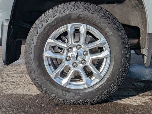 Certified 2025 Chevrolet Silverado 1500 RST w/ Convenience Package II image 50