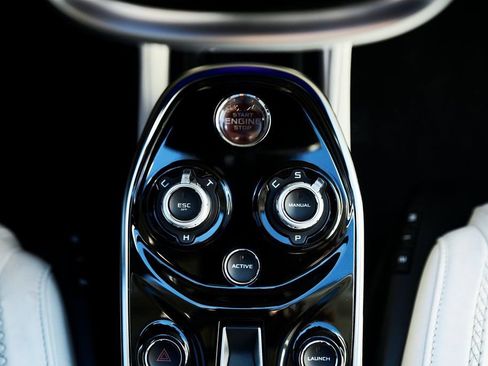 Used 2022 McLaren GT RWD image 59