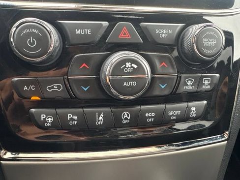 Used 2021 Jeep Grand Cherokee High Altitude AWD/4WD image 21