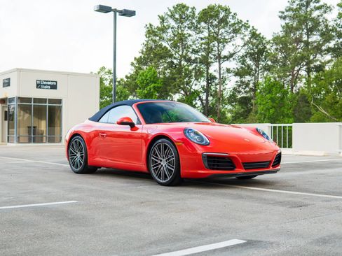Used 2019 Porsche 911 Carrera S RWD image 14