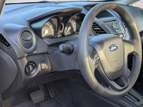 Used 2017 Ford Fiesta S FWD image 10