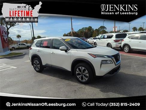 Certified 2023 Nissan Rogue SV image 1