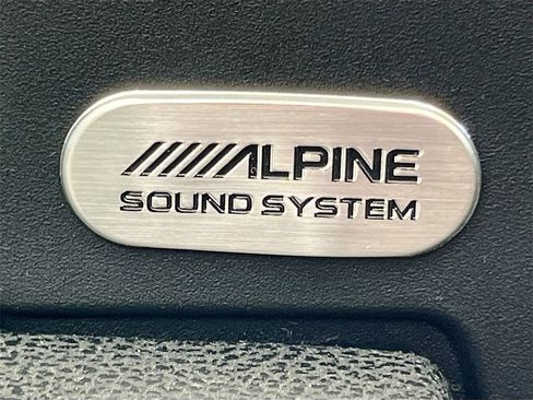 Used 2022 Dodge Charger R/T w/ Blacktop Package image 18