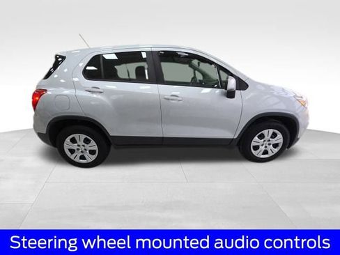 Used 2017 Chevrolet Trax LS image 11