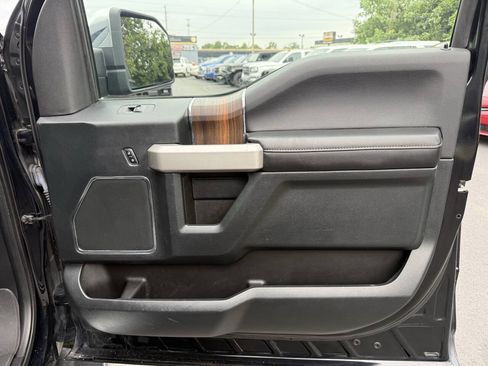 Used 2016 Ford F150 Lariat AWD/4WD image 16