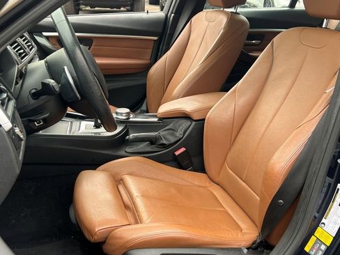 Used 2017 BMW 330e image 17