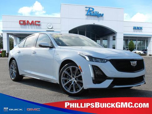 Used 2024 Cadillac CT5 V w/ Platinum Package image 1