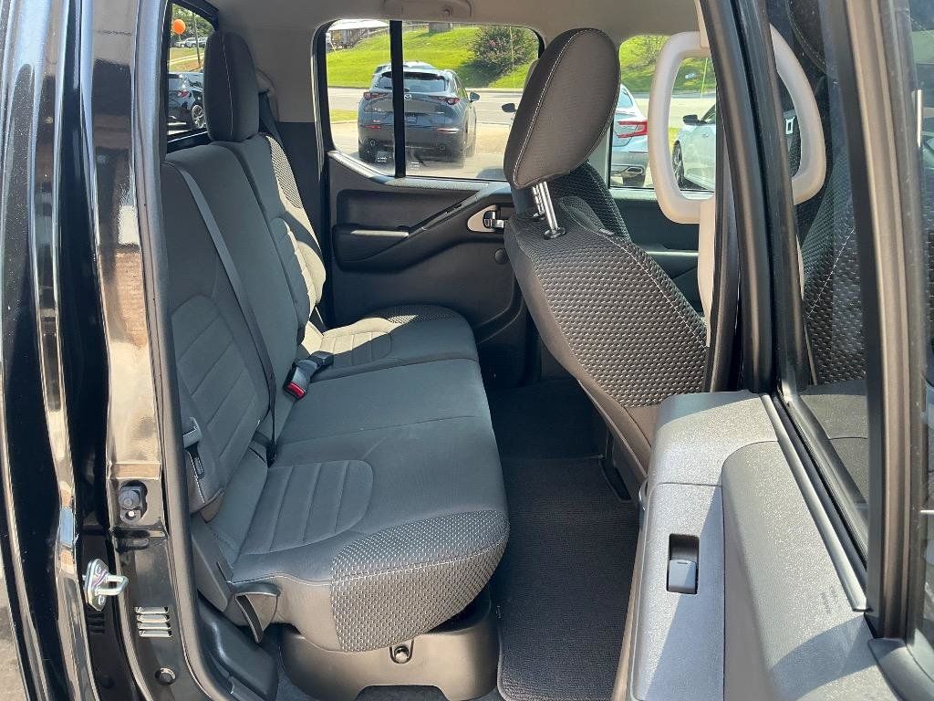 Used 2019 Nissan Frontier PRO-4X AWD/4WD image 10