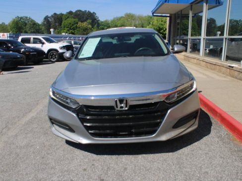 Used 2019 Honda Accord LX image 2