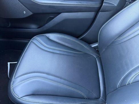 Used 2022 Ford Mustang Mach-E Premium image 25