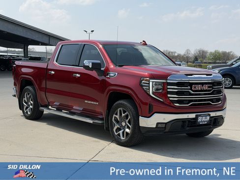Used 2025 GMC Sierra 1500 SLT w/ SLT Premium Plus Package image 2