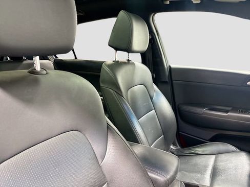 Used 2020 Kia Sportage S w/ S Sunroof Package AWD/4WD image 27